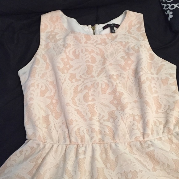 Heart soul lace dress. Junior size L - Picture 2 of 4