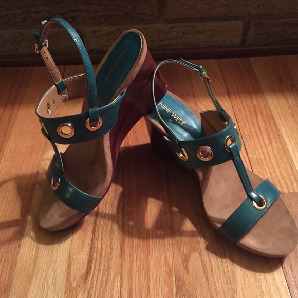 Nine West wedge sandals