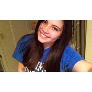 Meet your Posher, Jade