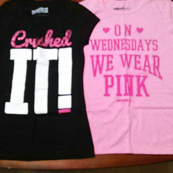 PINK ONE SOLD!!! 2 printed t-shirts!! Black $7 - Picture 2 of 2