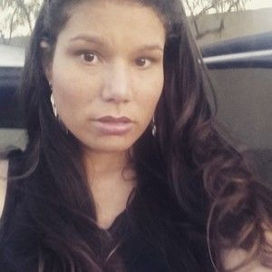 Meet your Posher, Adrienne