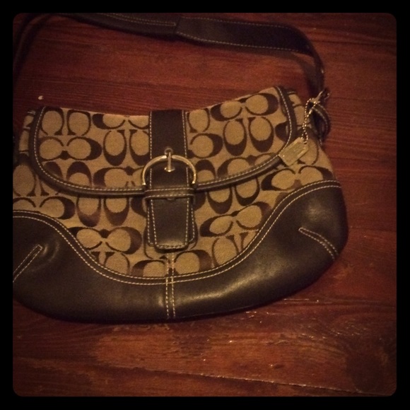 Coach shoulder bag