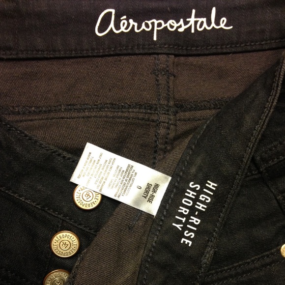 Aeropostale High-Rise Shorty - Picture 4 of 4
