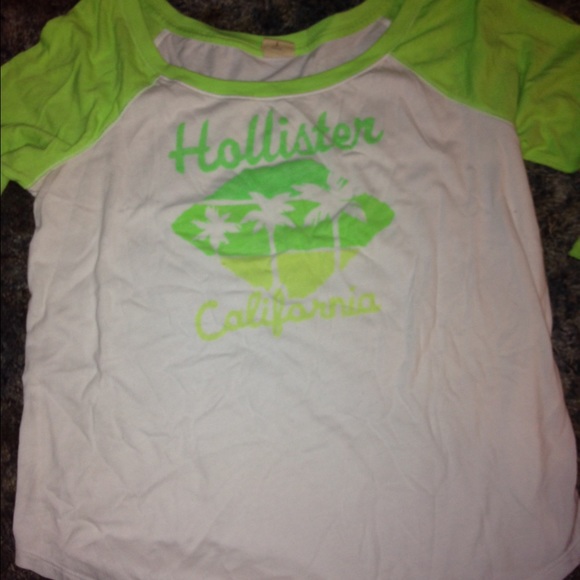 Baseball hollister tee - Picture 1 of 2