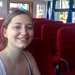 Meet your Posher, Ashley