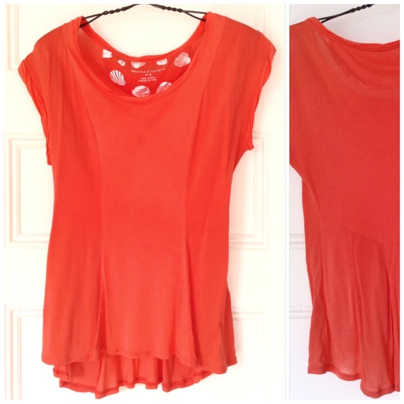 Anthropologie Tops - ✨Bundle Ready!✨ Anthro coral red fluttery tee