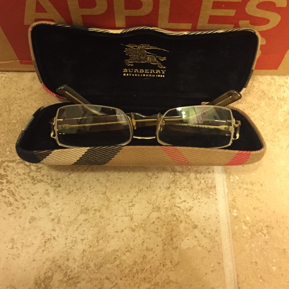 100% AUTHENTIC Burberry Glasses!