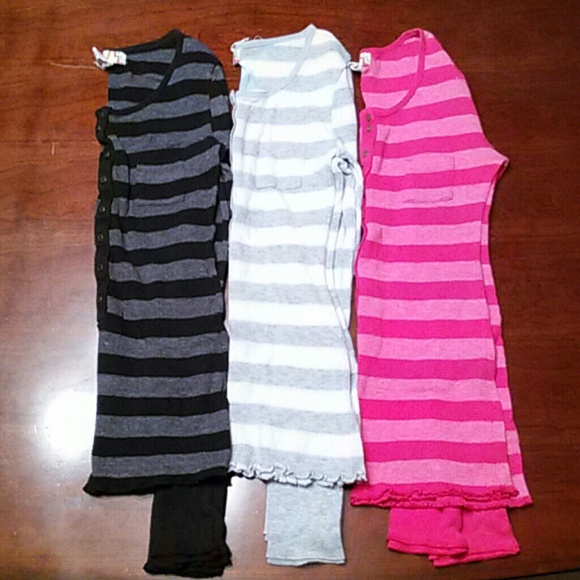 SOLD!!! THREE long sleeve tops!!! - Picture 1 of 4