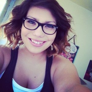 Meet your Posher, Katherine