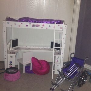 Wheelchair set/bunk house set