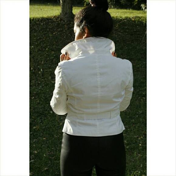Express Jacket - Picture 2 of 2