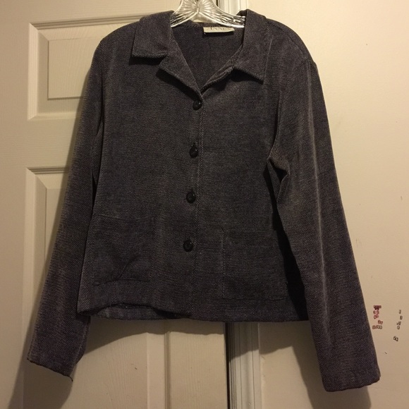 Blazer - Picture 1 of 2