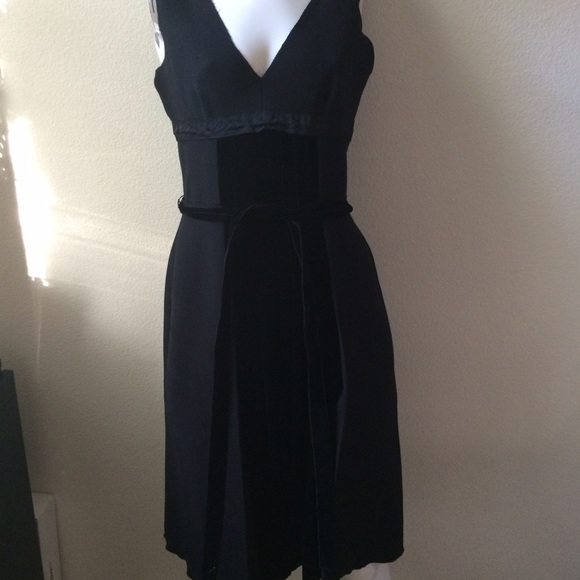 prada black dress