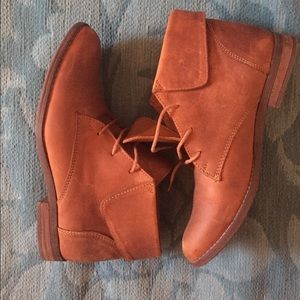 Steve Madden booties