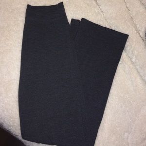 Gray yoga pants