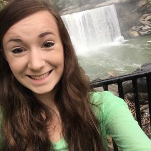 Meet your Posher, Rachel