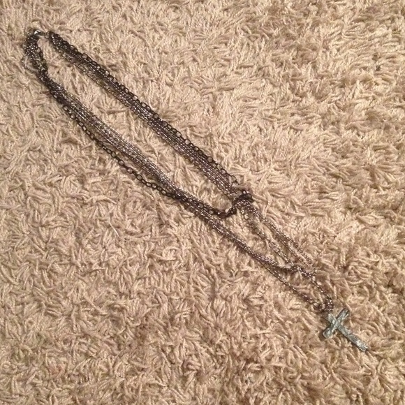 Multiple chain necklace
