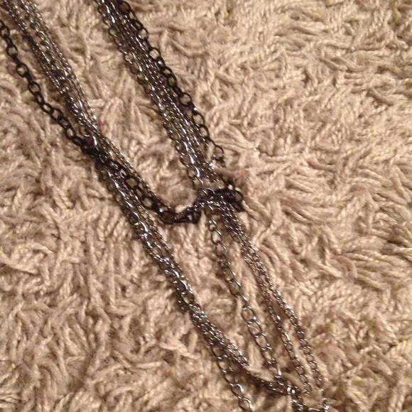 Multiple chain necklace - Picture 3 of 3