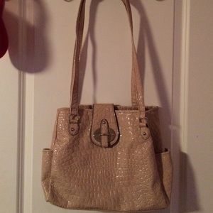 Jaclyn smith purse