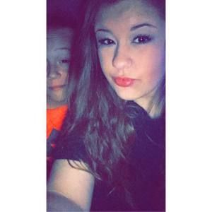 Meet your Posher, Roxanne