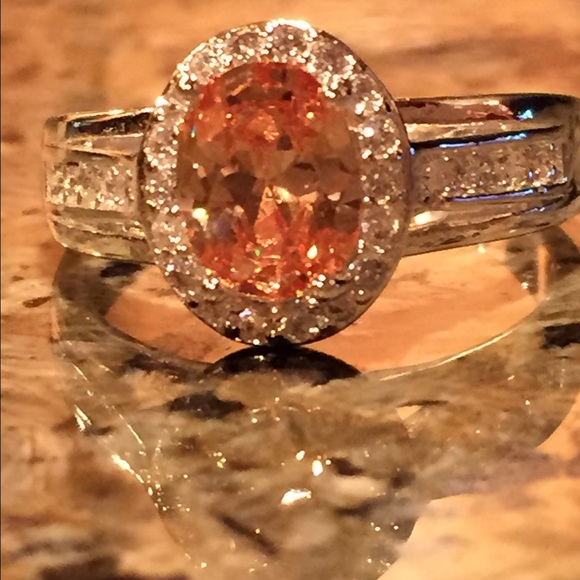 Zircon ring sterling silver size 7 - Picture 2 of 3