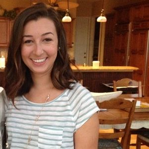 Meet your Posher, Emily