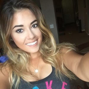 Meet your Posher, Malina