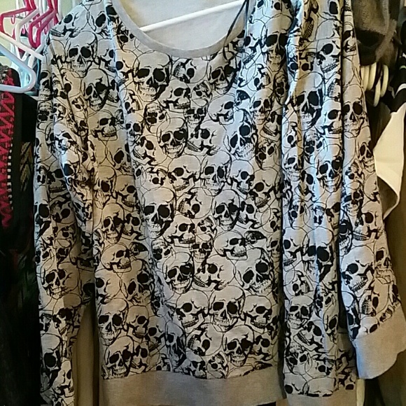 Skulls Sweatshirt