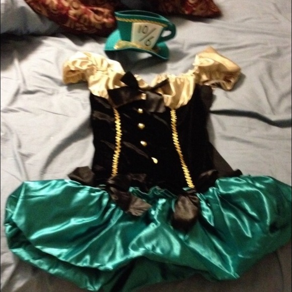 Sexy Mad Hatter Halloween Costume