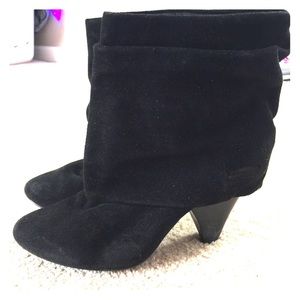 *Steve Madden 😍 Booties*