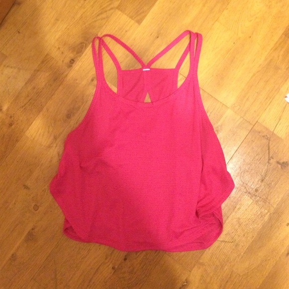 VEUC Lululemon Singlet