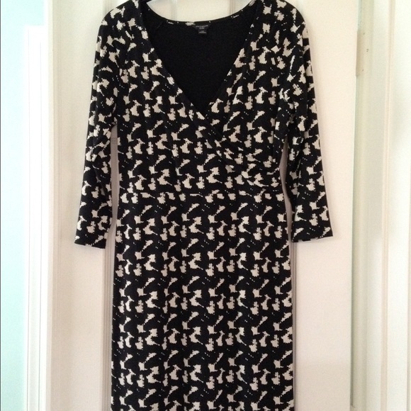 **SOLD** Ann Taylor Small petite wrap dress