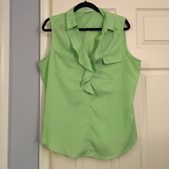 Green sleeveless top - Picture 1 of 1