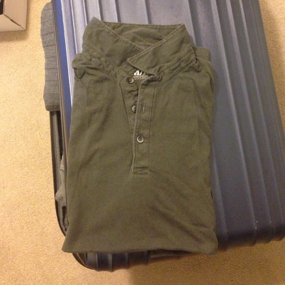 DKNY Short Sleeve Men's Medium Polo (Gray)