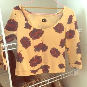 BDG floral crop top; S