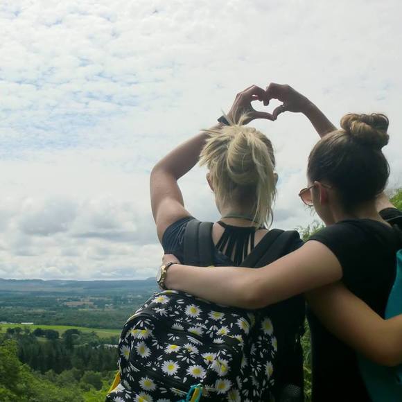 Meet your Posher, Esther - Picture 1 of 1