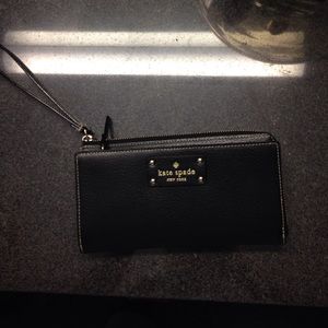 Kate Spade black wristlet