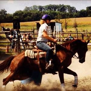 Meet your Posher, Chloe