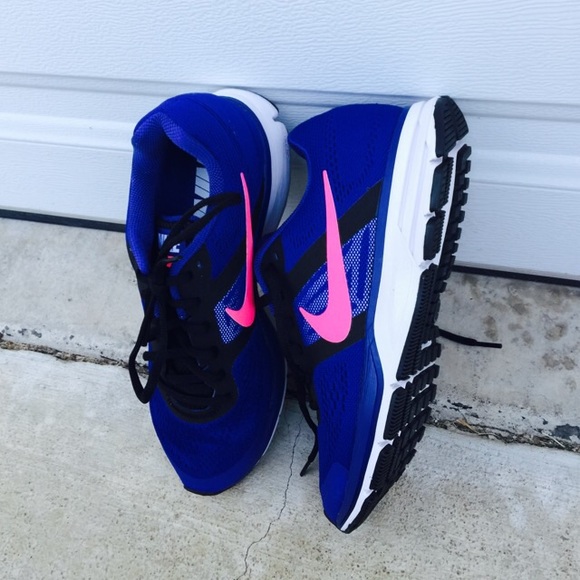 Nike Shoes - {Nike} Pegasus 30