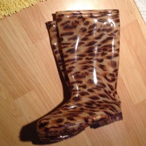 Leopard print rain boots