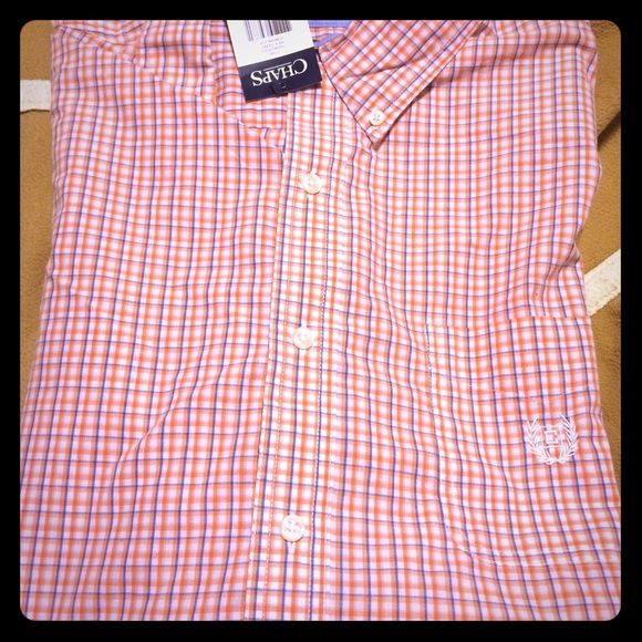 Short sleeve button up