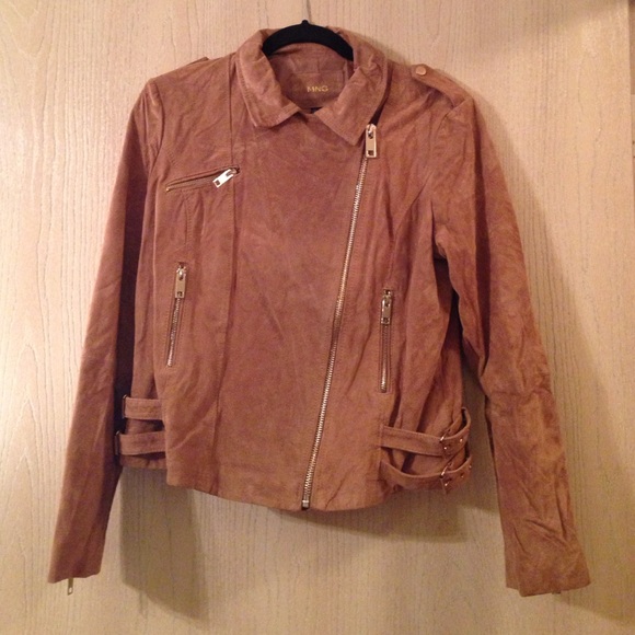 Doesn't fit anymore. - Picture 1 of 3