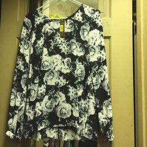 Blouse NWT