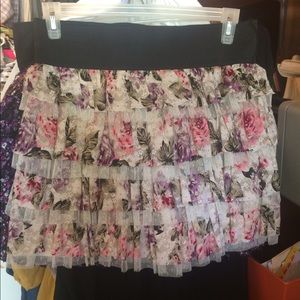 RUE 21 XL RUFFLE SKIRT