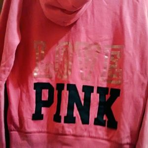 Vs Pink hoodie it great condition size large