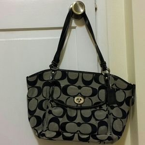 Authentic coach hand bag