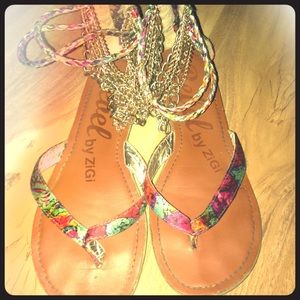 Gladiator sandals with chains