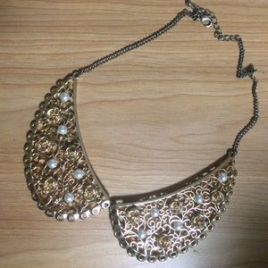 BUNDLE ME! Forever 21 Collar Necklace
