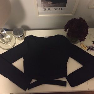 NWOT Missguided Long Sleeve Crop Top with band