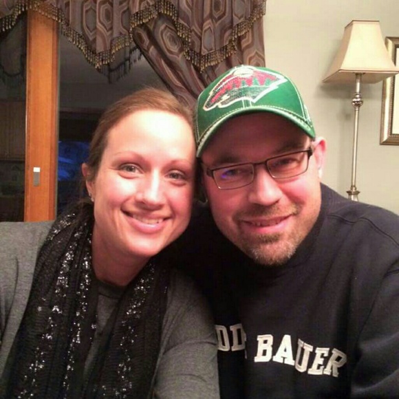 Meet your Posher, Kim - Picture 2 of 4